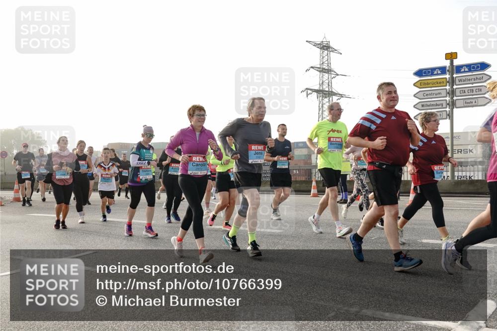 03.10.2026 - Köhlbrandbrückenlauf Michael Burmester http://msf.ph/oto/10766399 03.10.2026 09:21:52 Position 3 2972, 3167 meine-sportfotos.de