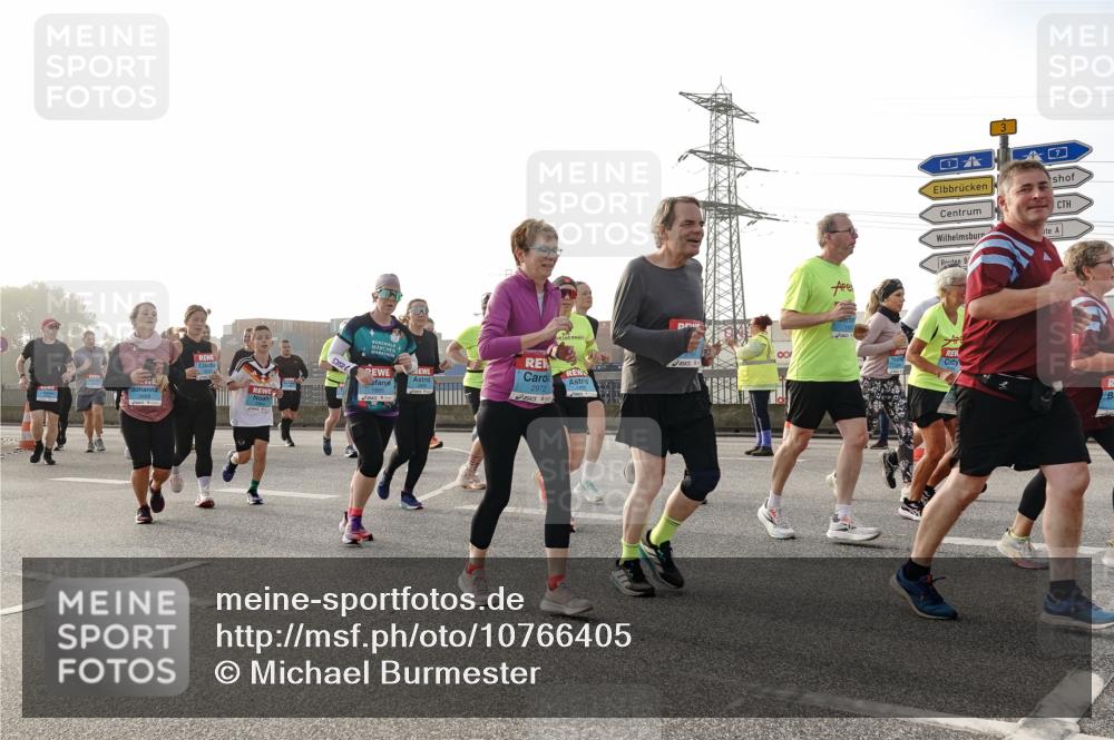 03.10.2026 - Köhlbrandbrückenlauf Michael Burmester http://msf.ph/oto/10766405 03.10.2026 09:21:52 Position 3 2972, 11885, 3 meine-sportfotos.de