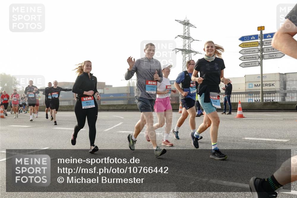 03.10.2026 - Köhlbrandbrückenlauf Michael Burmester http://msf.ph/oto/10766442 03.10.2026 09:21:58 Position 3 3728, 2818 meine-sportfotos.de