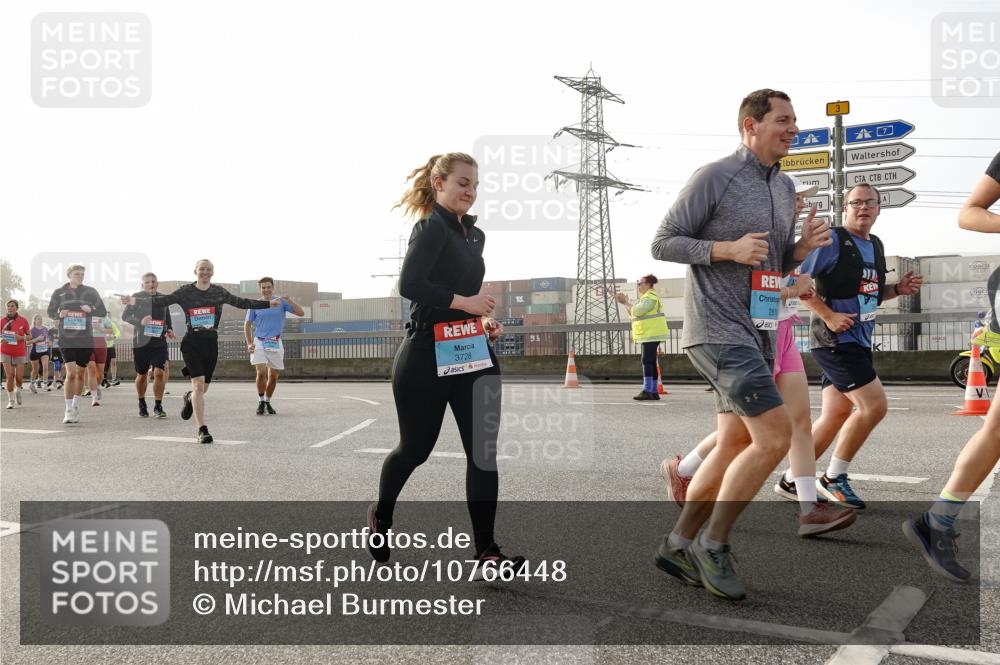 03.10.2026 - Köhlbrandbrückenlauf Michael Burmester http://msf.ph/oto/10766448 03.10.2026 09:21:58 Position 3 3728, 281, 3 meine-sportfotos.de