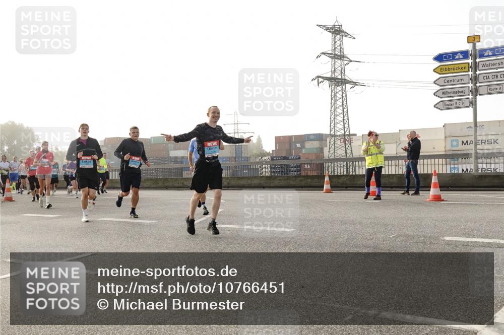 03.10.2026 - Köhlbrandbrückenlauf Michael Burmester http://msf.ph/oto/10766451 03.10.2026 09:21:59 Position 3  meine-sportfotos.de