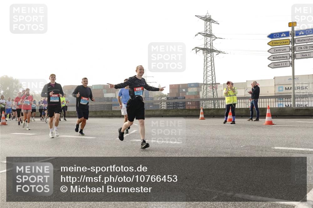 03.10.2026 - Köhlbrandbrückenlauf Michael Burmester http://msf.ph/oto/10766453 03.10.2026 09:21:59 Position 3 3 meine-sportfotos.de