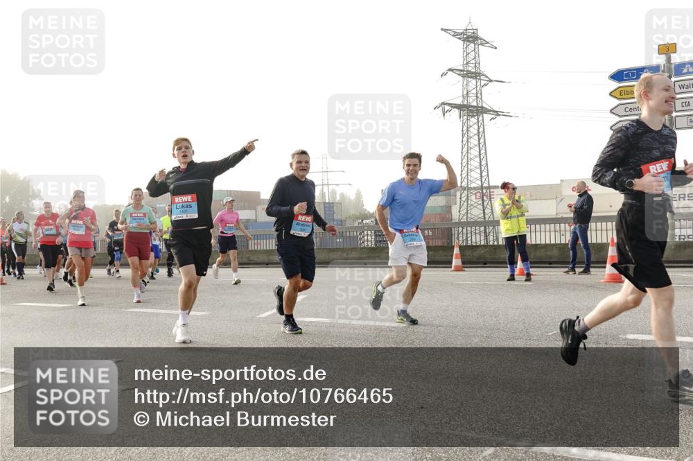 03.10.2026 - Köhlbrandbrückenlauf Michael Burmester http://msf.ph/oto/10766465 03.10.2026 09:22:00 Position 3 3047, 1 meine-sportfotos.de