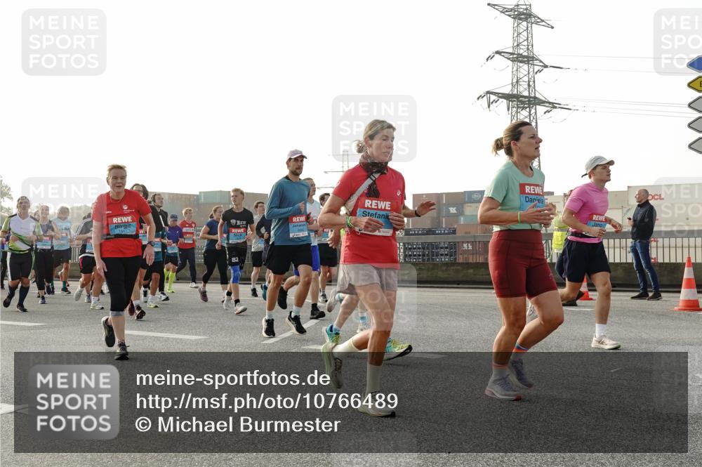 03.10.2026 - Köhlbrandbrückenlauf Michael Burmester http://msf.ph/oto/10766489 03.10.2026 09:22:03 Position 3 1511, 82 meine-sportfotos.de