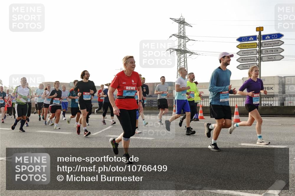 03.10.2026 - Köhlbrandbrückenlauf Michael Burmester http://msf.ph/oto/10766499 03.10.2026 09:22:05 Position 3 1511, 3 meine-sportfotos.de