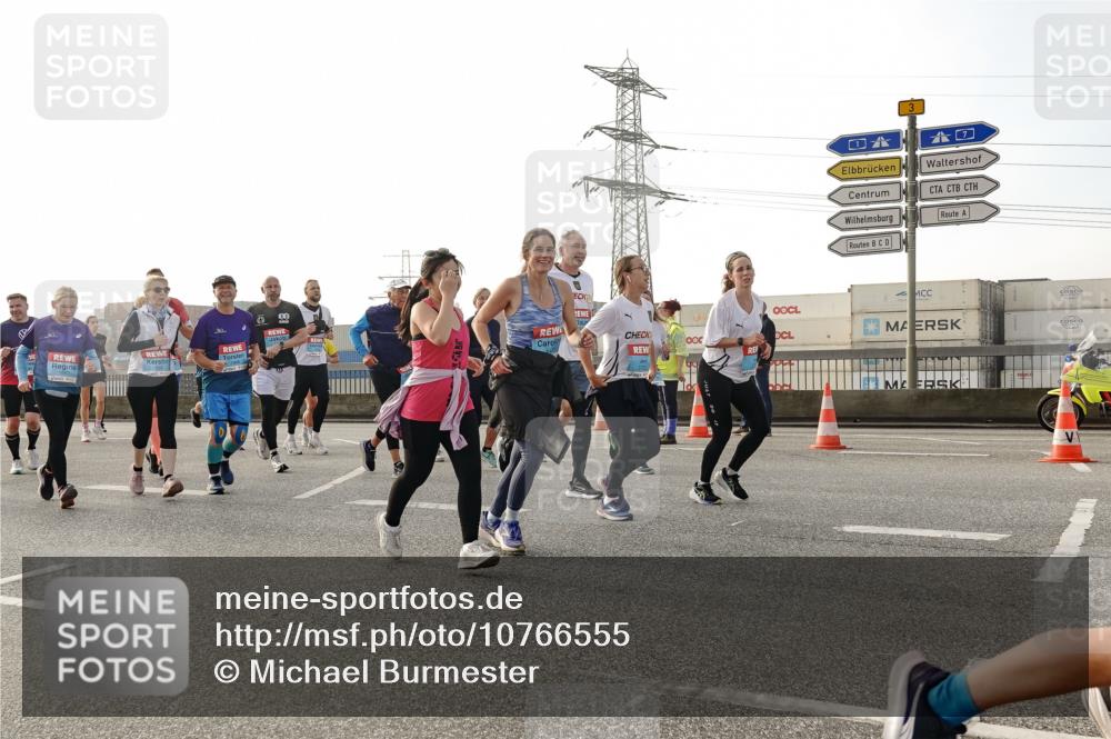 03.10.2026 - Köhlbrandbrückenlauf Michael Burmester http://msf.ph/oto/10766555 03.10.2026 09:22:11 Position 3 60, 24 meine-sportfotos.de