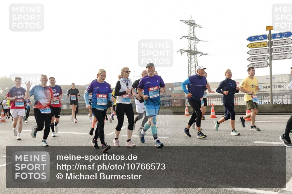 03.10.2026 - Köhlbrandbrückenlauf Michael Burmester http://msf.ph/oto/10766573 03.10.2026 09:22:13 Position 3 6, 1668 meine-sportfotos.de