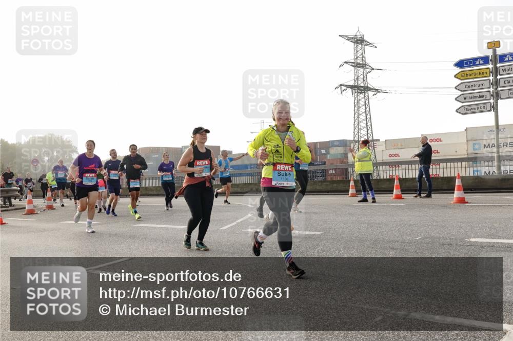 03.10.2026 - Köhlbrandbrückenlauf Michael Burmester http://msf.ph/oto/10766631 03.10.2026 09:22:20 Position 3 1106, 3 meine-sportfotos.de