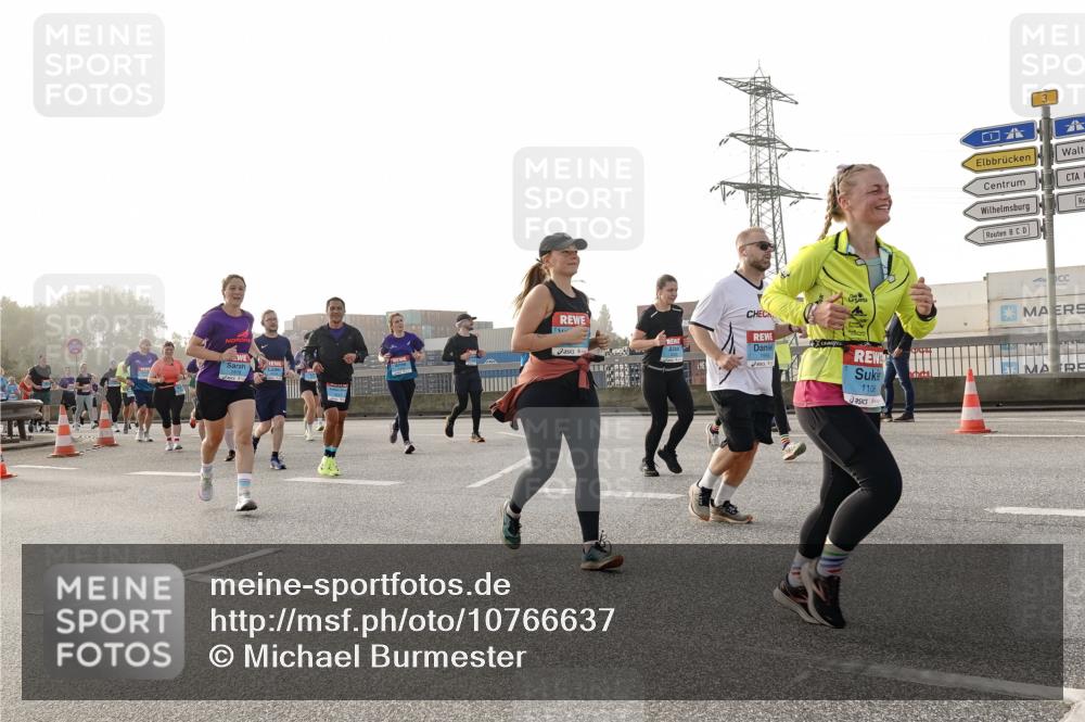 03.10.2026 - Köhlbrandbrückenlauf Michael Burmester http://msf.ph/oto/10766637 03.10.2026 09:22:20 Position 3 11, 1106 meine-sportfotos.de