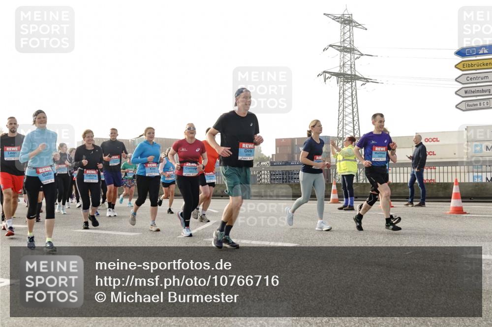 03.10.2026 - Köhlbrandbrückenlauf Michael Burmester http://msf.ph/oto/10766716 03.10.2026 09:22:30 Position 3 3092 meine-sportfotos.de