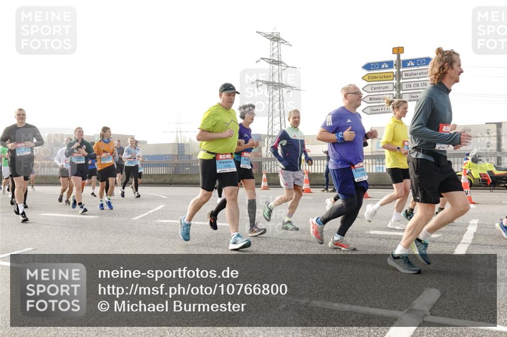 03.10.2026 - Köhlbrandbrückenlauf Michael Burmester http://msf.ph/oto/10766800 03.10.2026 09:22:45 Position 3 1076, 3 meine-sportfotos.de