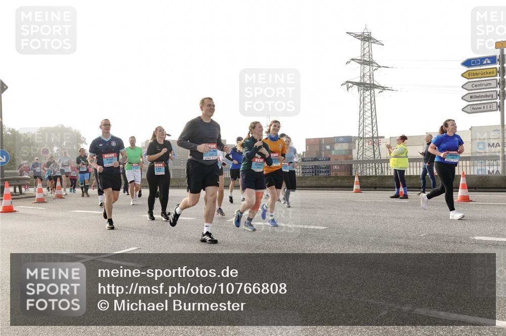 03.10.2026 - Köhlbrandbrückenlauf Michael Burmester http://msf.ph/oto/10766808 03.10.2026 09:22:46 Position 3 1642 meine-sportfotos.de