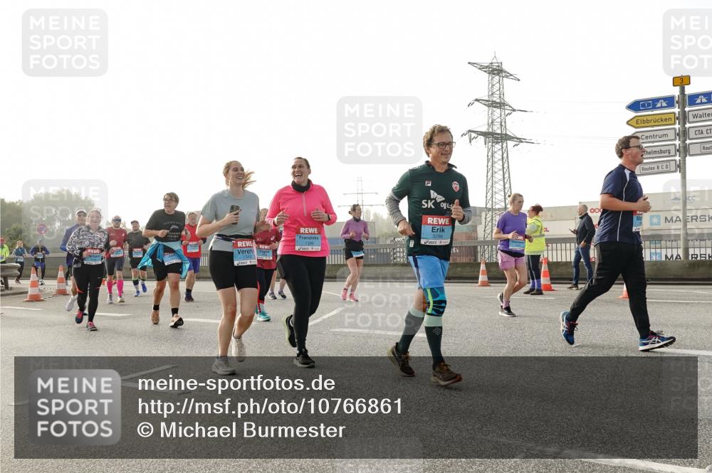 03.10.2026 - Köhlbrandbrückenlauf Michael Burmester http://msf.ph/oto/10766861 03.10.2026 09:22:52 Position 3 1390, 3286, 3 meine-sportfotos.de