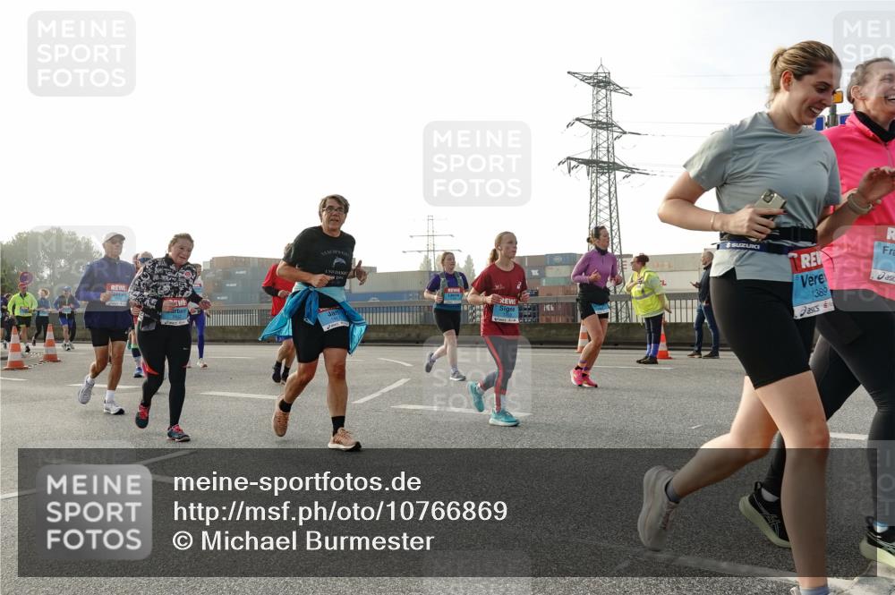 03.10.2026 - Köhlbrandbrückenlauf Michael Burmester http://msf.ph/oto/10766869 03.10.2026 09:22:54 Position 3 1389 meine-sportfotos.de