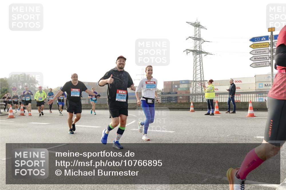 03.10.2026 - Köhlbrandbrückenlauf Michael Burmester http://msf.ph/oto/10766895 03.10.2026 09:22:57 Position 3 3 meine-sportfotos.de