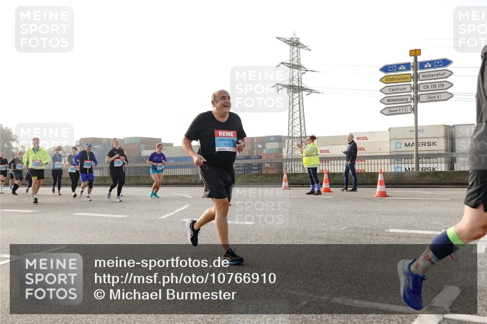 03.10.2026 - Köhlbrandbrückenlauf Michael Burmester http://msf.ph/oto/10766910 03.10.2026 09:22:58 Position 3 1016 meine-sportfotos.de
