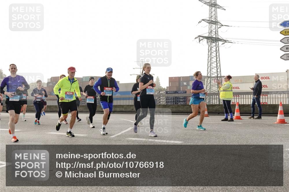 03.10.2026 - Köhlbrandbrückenlauf Michael Burmester http://msf.ph/oto/10766918 03.10.2026 09:23:01 Position 3 3116 meine-sportfotos.de