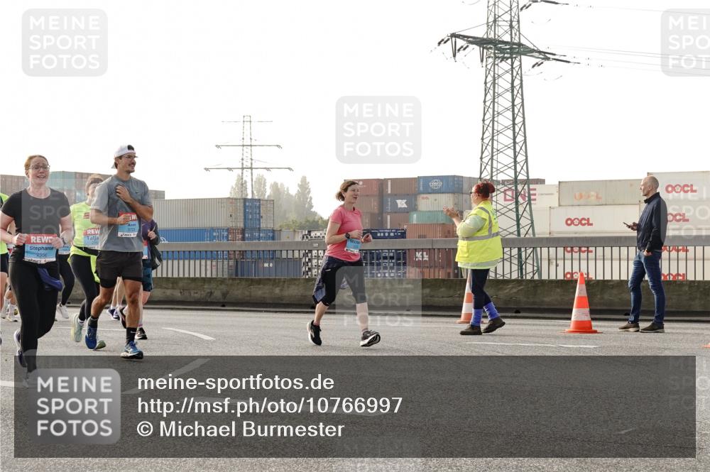 03.10.2026 - Köhlbrandbrückenlauf Michael Burmester http://msf.ph/oto/10766997 03.10.2026 09:23:16 Position 3 3723, 2956 meine-sportfotos.de