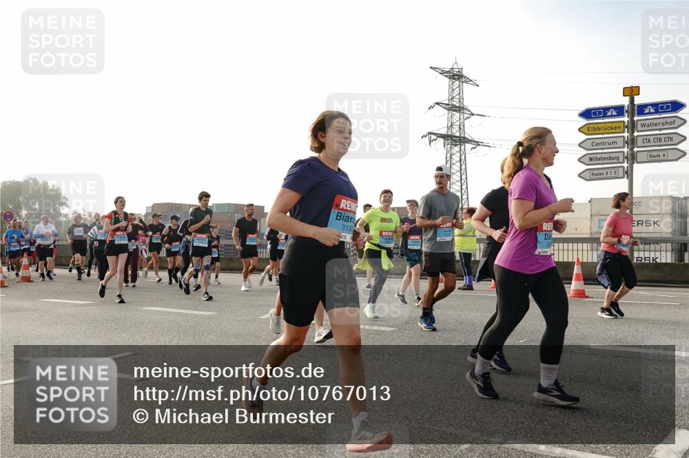 03.10.2026 - Köhlbrandbrückenlauf Michael Burmester http://msf.ph/oto/10767013 03.10.2026 09:23:18 Position 3 3155 meine-sportfotos.de