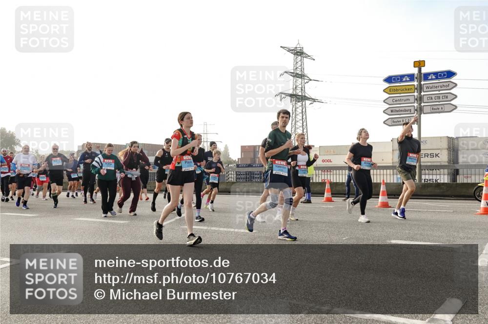 03.10.2026 - Köhlbrandbrückenlauf Michael Burmester http://msf.ph/oto/10767034 03.10.2026 09:23:20 Position 3 2435 meine-sportfotos.de