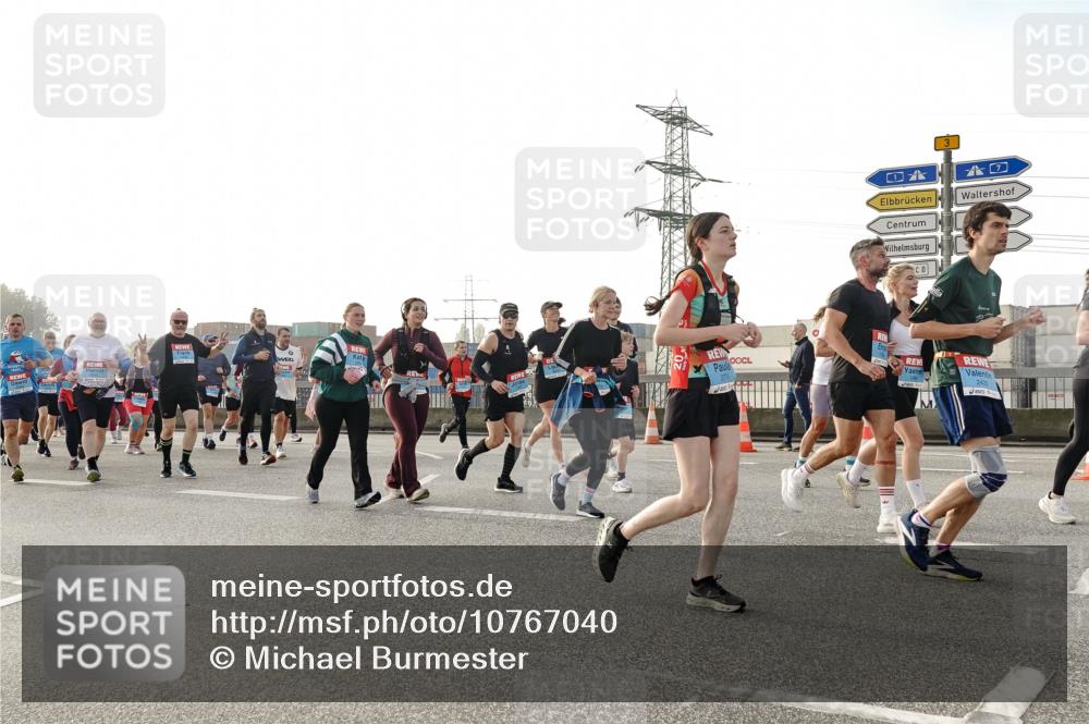 03.10.2026 - Köhlbrandbrückenlauf Michael Burmester http://msf.ph/oto/10767040 03.10.2026 09:23:21 Position 3 2435 meine-sportfotos.de
