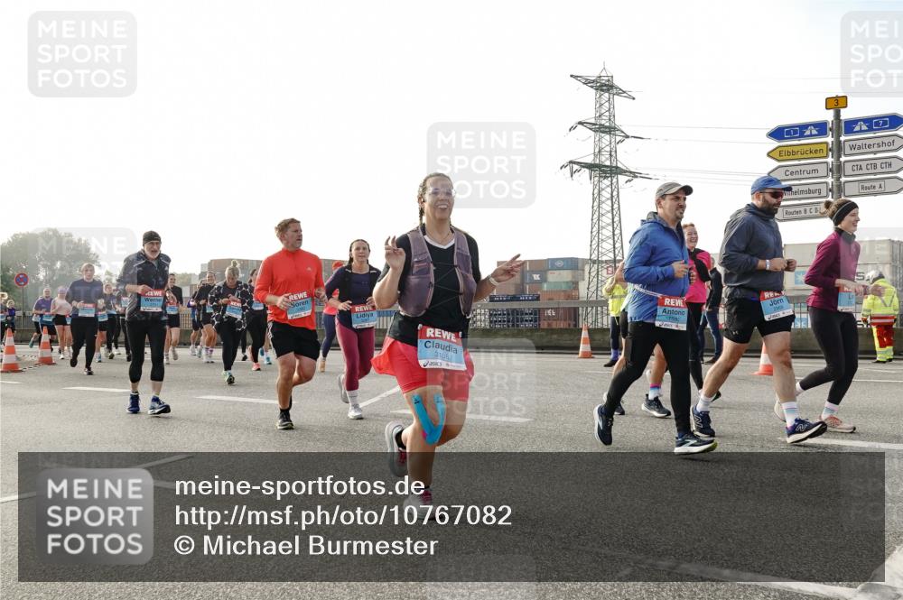 03.10.2026 - Köhlbrandbrückenlauf Michael Burmester http://msf.ph/oto/10767082 03.10.2026 09:23:26 Position 3 3108, 1592, 2969 meine-sportfotos.de