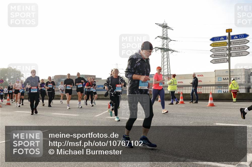 03.10.2026 - Köhlbrandbrückenlauf Michael Burmester http://msf.ph/oto/10767102 03.10.2026 09:23:28 Position 3 1952, 1751 meine-sportfotos.de