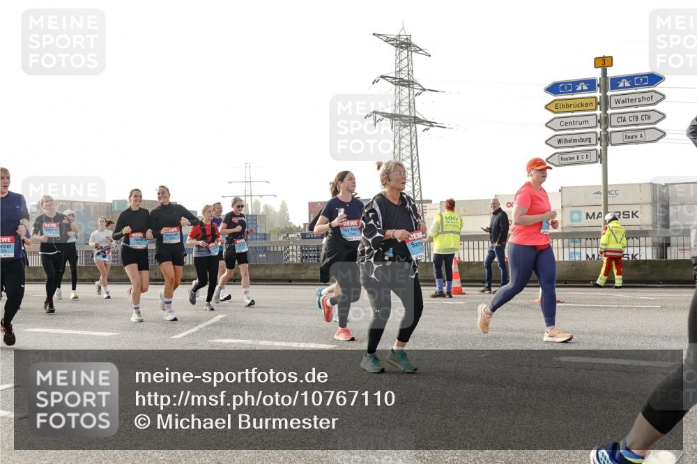 03.10.2026 - Köhlbrandbrückenlauf Michael Burmester http://msf.ph/oto/10767110 03.10.2026 09:23:29 Position 3 3 meine-sportfotos.de