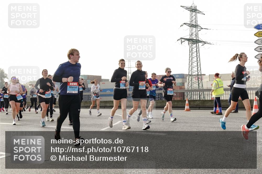03.10.2026 - Köhlbrandbrückenlauf Michael Burmester http://msf.ph/oto/10767118 03.10.2026 09:23:30 Position 3 1754 meine-sportfotos.de