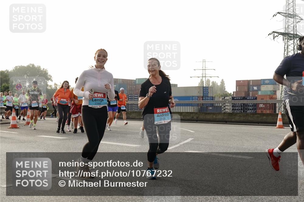 03.10.2026 - Köhlbrandbrückenlauf Michael Burmester http://msf.ph/oto/10767232 03.10.2026 09:23:46 Position 3 2385, 2826 meine-sportfotos.de