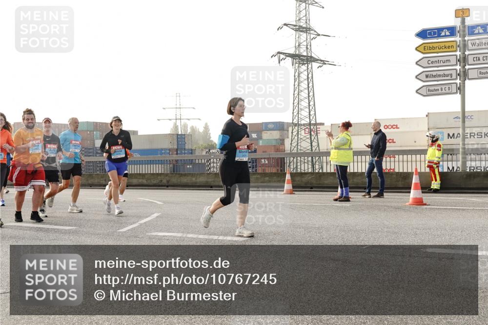 03.10.2026 - Köhlbrandbrückenlauf Michael Burmester http://msf.ph/oto/10767245 03.10.2026 09:23:48 Position 3 3 meine-sportfotos.de