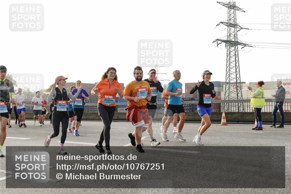 03.10.2026 - Köhlbrandbrückenlauf Michael Burmester http://msf.ph/oto/10767251 03.10.2026 09:23:49 Position 3 966 meine-sportfotos.de