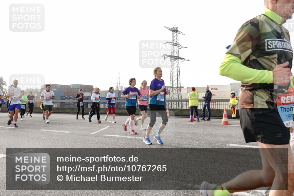 03.10.2026 - Köhlbrandbrückenlauf Michael Burmester http://msf.ph/oto/10767265 03.10.2026 09:23:51 Position 3 196 meine-sportfotos.de