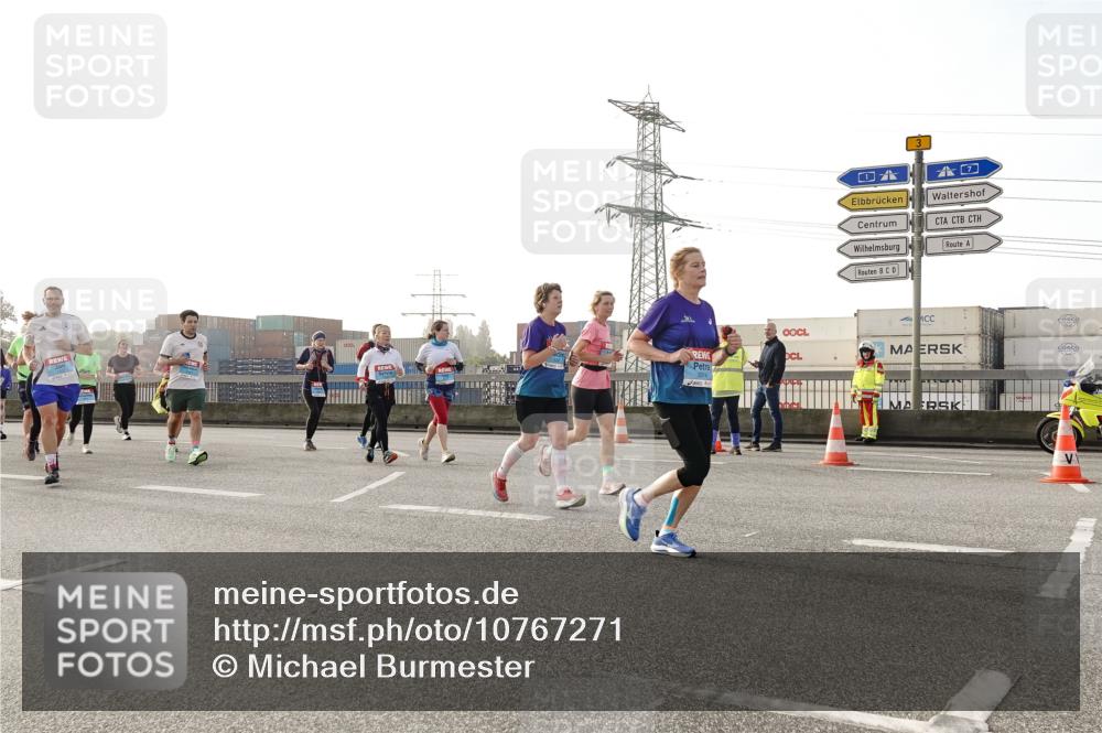 03.10.2026 - Köhlbrandbrückenlauf Michael Burmester http://msf.ph/oto/10767271 03.10.2026 09:23:52 Position 3 3 meine-sportfotos.de