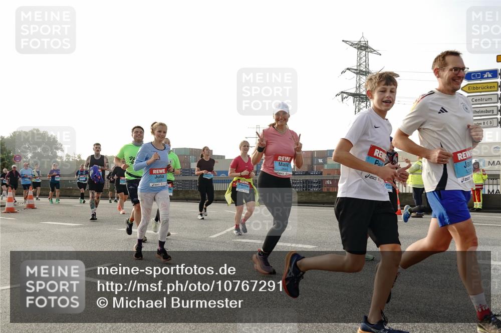 03.10.2026 - Köhlbrandbrückenlauf Michael Burmester http://msf.ph/oto/10767291 03.10.2026 09:23:55 Position 3 3644, 100 meine-sportfotos.de