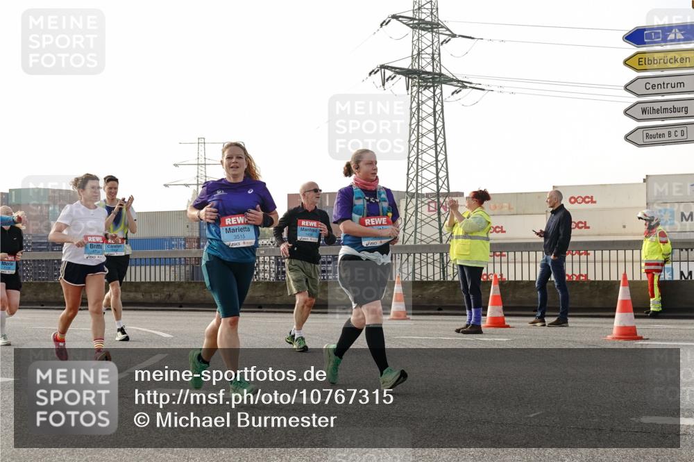 03.10.2026 - Köhlbrandbrückenlauf Michael Burmester http://msf.ph/oto/10767315 03.10.2026 09:24:02 Position 3 3515, 1434 meine-sportfotos.de
