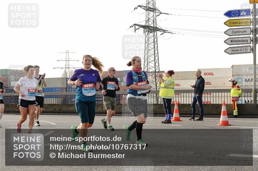 03.10.2026 - Köhlbrandbrückenlauf Michael Burmester http://msf.ph/oto/10767317 03.10.2026 09:24:02 Position 3 1434, 1704, 3515 meine-sportfotos.de