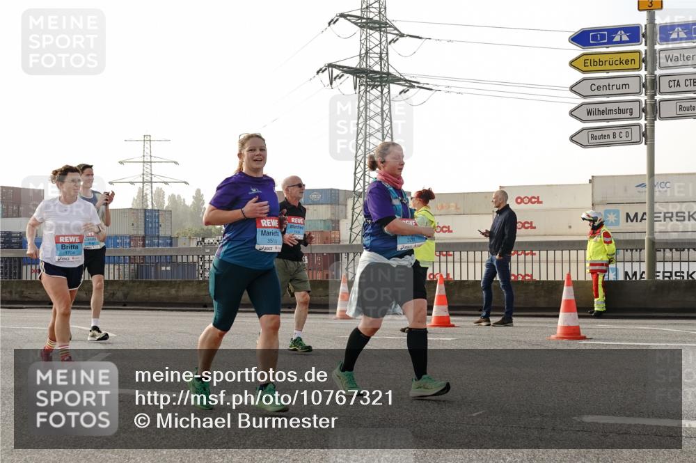 03.10.2026 - Köhlbrandbrückenlauf Michael Burmester http://msf.ph/oto/10767321 03.10.2026 09:24:02 Position 3 3515, 1434 meine-sportfotos.de