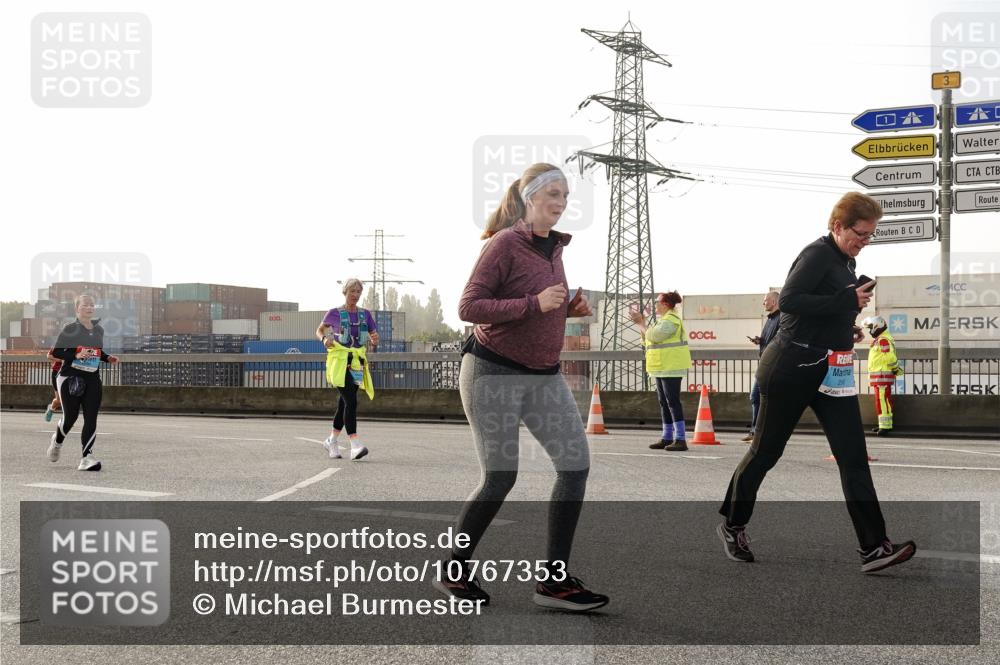 03.10.2026 - Köhlbrandbrückenlauf Michael Burmester http://msf.ph/oto/10767353 03.10.2026 09:24:07 Position 3  meine-sportfotos.de