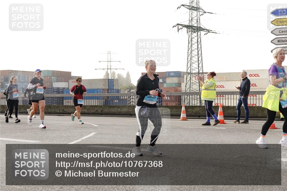 03.10.2026 - Köhlbrandbrückenlauf Michael Burmester http://msf.ph/oto/10767368 03.10.2026 09:24:10 Position 3 3284, 1 meine-sportfotos.de