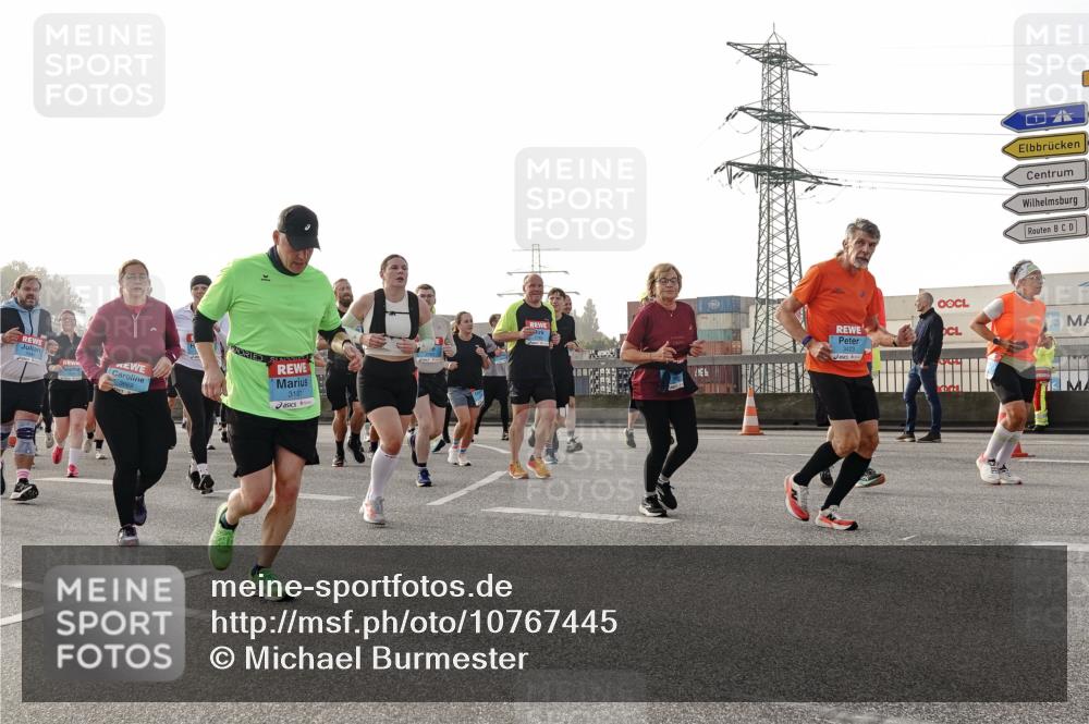 03.10.2026 - Köhlbrandbrückenlauf Michael Burmester http://msf.ph/oto/10767445 03.10.2026 09:24:22 Position 3 3181 meine-sportfotos.de