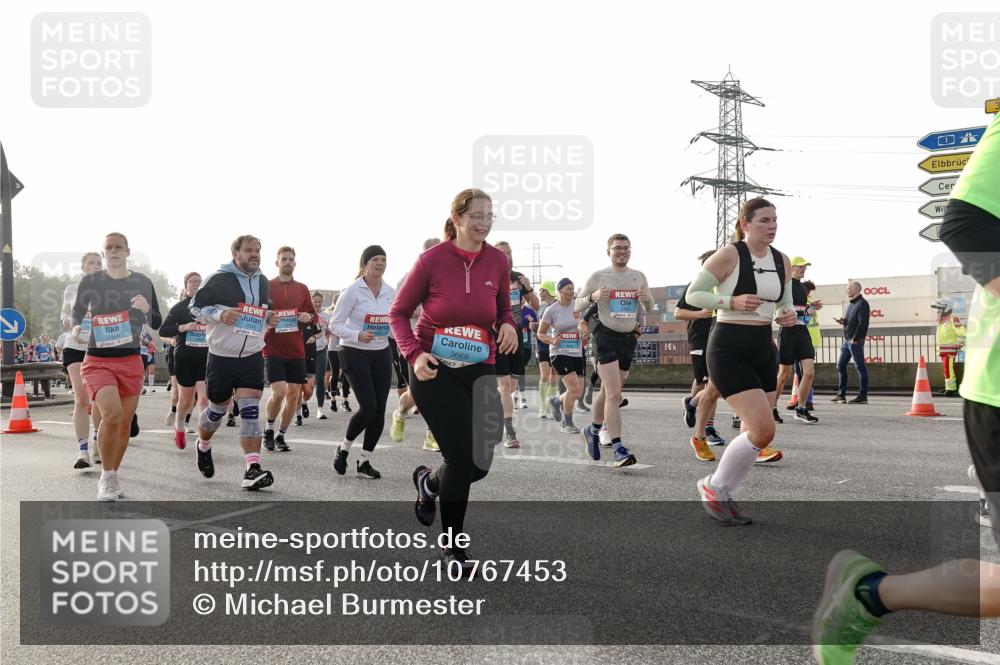 03.10.2026 - Köhlbrandbrückenlauf Michael Burmester http://msf.ph/oto/10767453 03.10.2026 09:24:24 Position 3 3669 meine-sportfotos.de