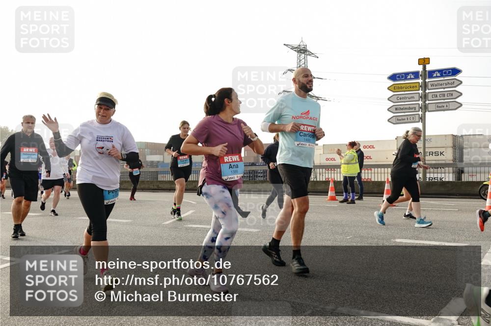 03.10.2026 - Köhlbrandbrückenlauf Michael Burmester http://msf.ph/oto/10767562 03.10.2026 09:24:40 Position 3 3218, 119, 1399, 1400, 3 meine-sportfotos.de