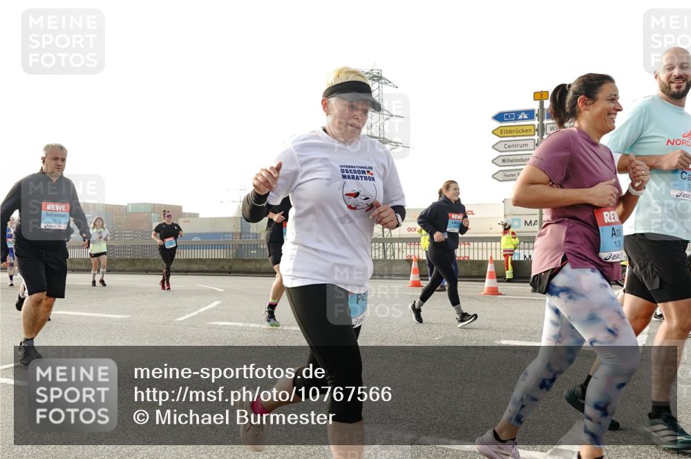 03.10.2026 - Köhlbrandbrückenlauf Michael Burmester http://msf.ph/oto/10767566 03.10.2026 09:24:40 Position 3 3218, 3, 13 meine-sportfotos.de