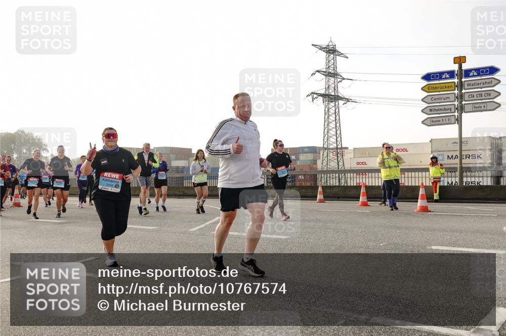 03.10.2026 - Köhlbrandbrückenlauf Michael Burmester http://msf.ph/oto/10767574 03.10.2026 09:24:43 Position 3 3456 meine-sportfotos.de