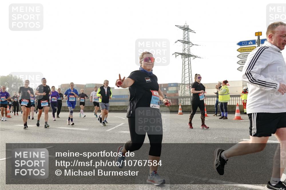 03.10.2026 - Köhlbrandbrückenlauf Michael Burmester http://msf.ph/oto/10767584 03.10.2026 09:24:44 Position 3 3456 meine-sportfotos.de
