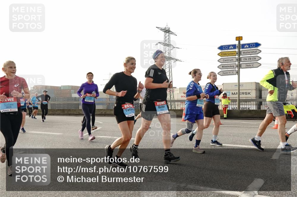 03.10.2026 - Köhlbrandbrückenlauf Michael Burmester http://msf.ph/oto/10767599 03.10.2026 09:24:46 Position 3 3826, 2825 meine-sportfotos.de