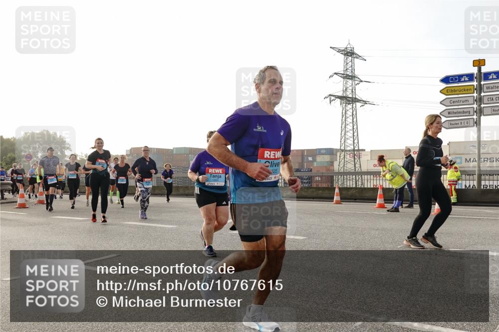 03.10.2026 - Köhlbrandbrückenlauf Michael Burmester http://msf.ph/oto/10767615 03.10.2026 09:24:49 Position 3 25, 1665 meine-sportfotos.de