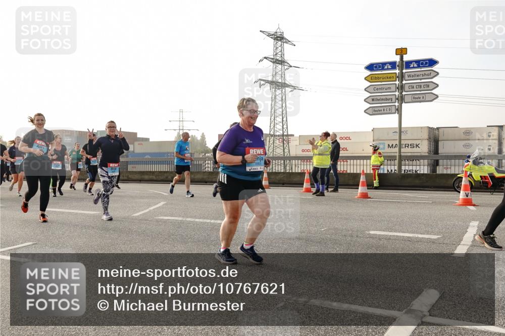 03.10.2026 - Köhlbrandbrückenlauf Michael Burmester http://msf.ph/oto/10767621 03.10.2026 09:24:49 Position 3 1665, 3 meine-sportfotos.de