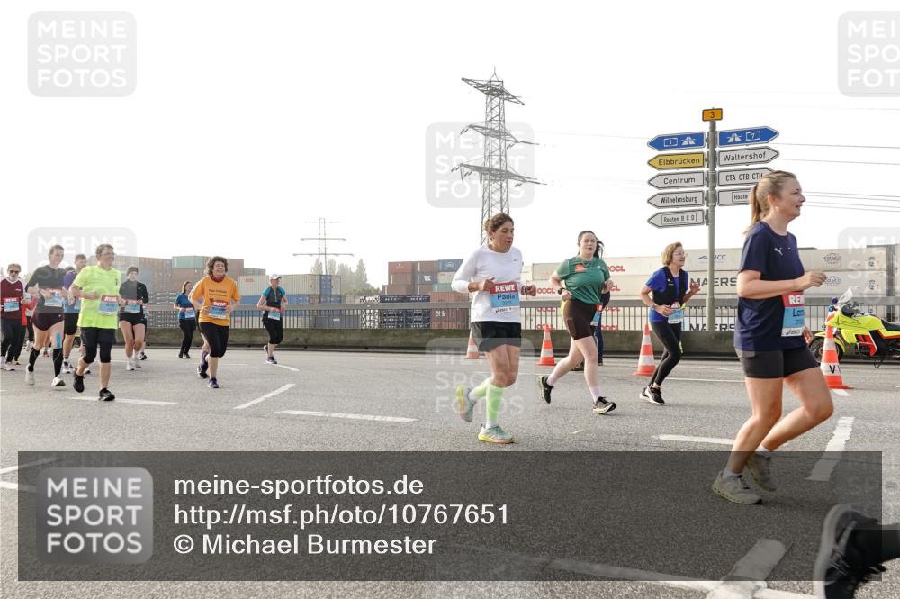 03.10.2026 - Köhlbrandbrückenlauf Michael Burmester http://msf.ph/oto/10767651 03.10.2026 09:24:54 Position 3  meine-sportfotos.de